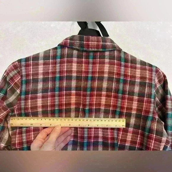 Women’s Patagonia 100% Organic Cotton Flannel Button Down Shirt Size 2 - Picture 9 of 9